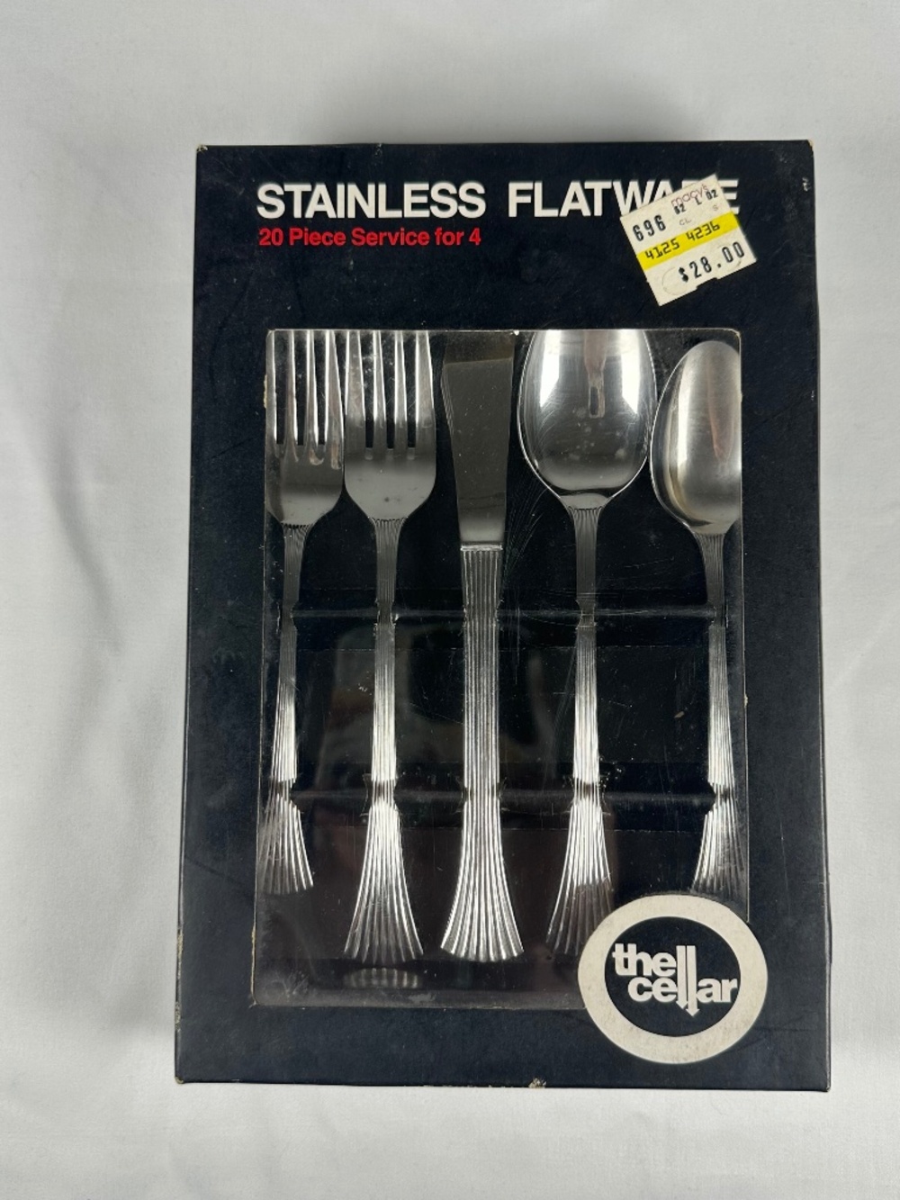The Cellar Macy's Stainless Flatware 20 Piece Service for 4 Ribbed Flared NIB